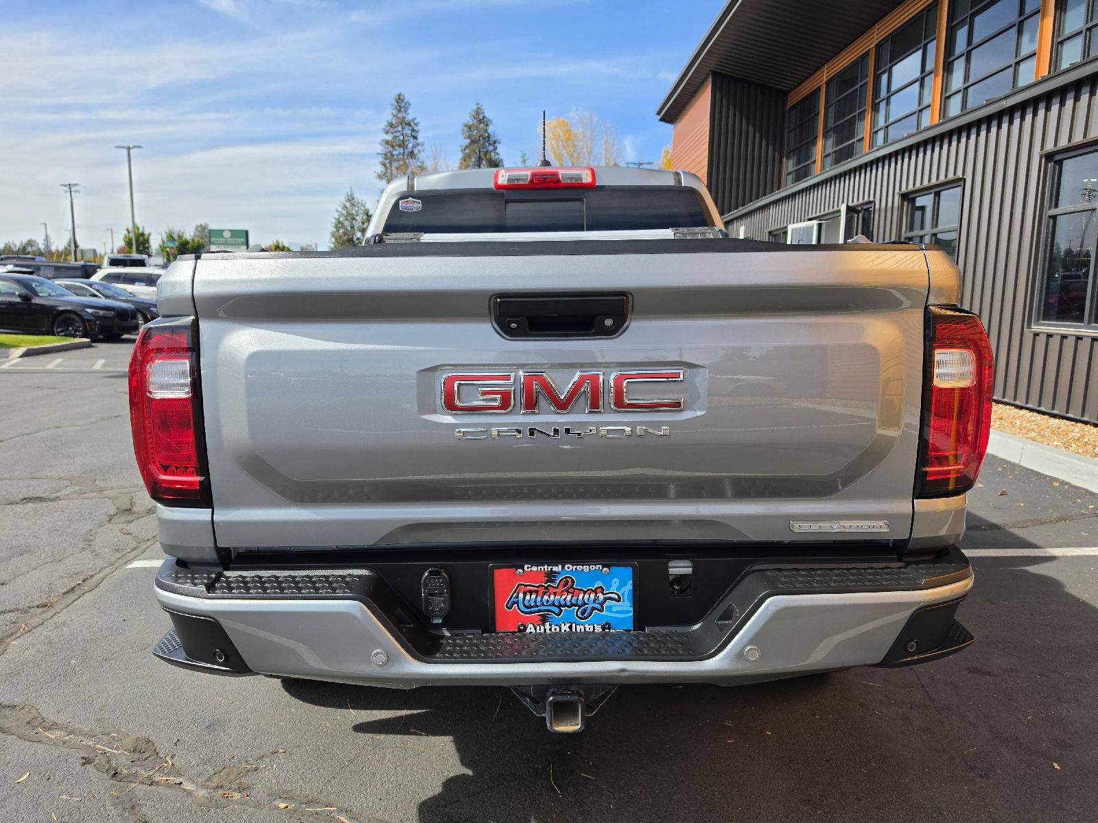 Used 2023 GMC Canyon Elevation w/ Elevation Premium Package AWD/4WD image 4