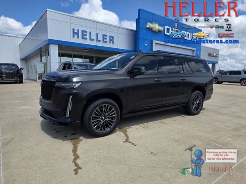 Used 2024 Cadillac Escalade ESV V AWD/4WD image 1