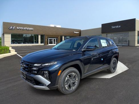 New 2026 Hyundai Tucson Blue SE w/ Tow & Go Package AWD/4WD image 1