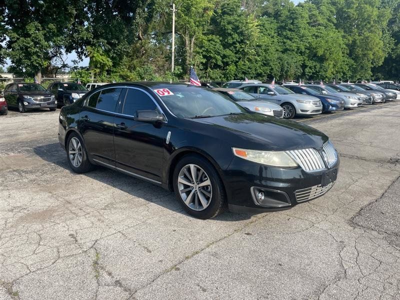Used 2009 Lincoln MKS FWD image 3