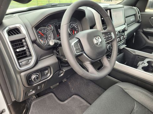 New 2025 RAM 1500 Big Horn image 8