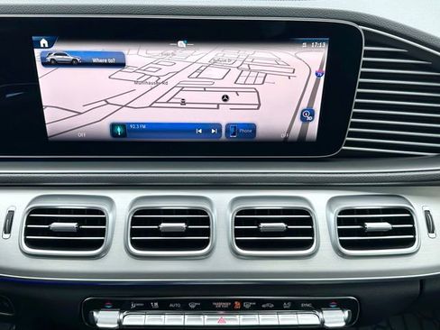 Certified 2025 Mercedes-Benz GLE 350 4MATIC image 24