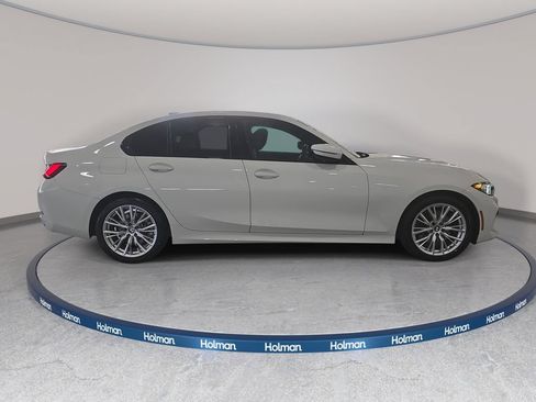 Certified 2023 BMW 330i Sedan RWD image 4