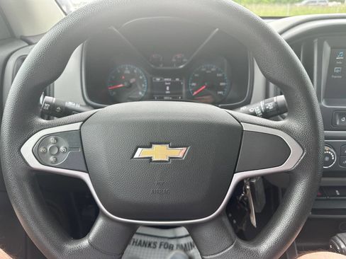 Used 2017 Chevrolet Colorado W/T w/ WT Convenience Package AWD/4WD image 12
