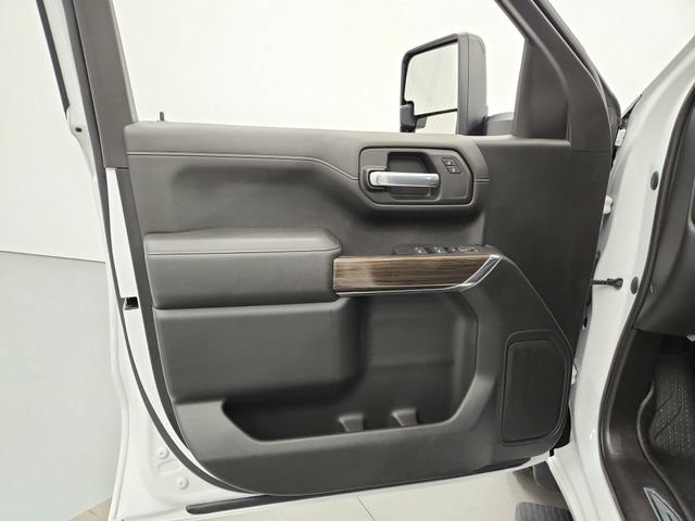 Used 2021 Chevrolet Silverado 1500 RST w/ Max Trailering Package AWD/4WD image 22