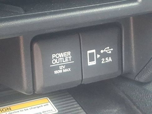 Used 2022 Honda Pilot TrailSport image 27