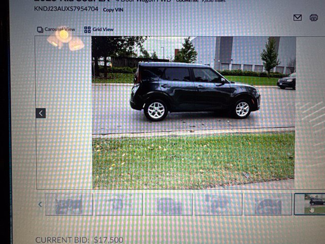 Used 2025 Kia Soul LX w/ LX Technology Package FWD image 19