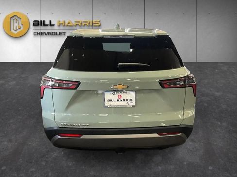 Used 2026 Chevrolet Equinox LT w/ LPO, Floor Liner Package AWD/4WD image 11