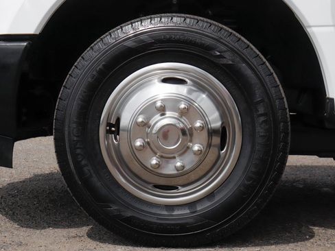 Used 2017 Ford F350 XL w/ Power Equipment Group image 34