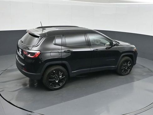 New 2026 Jeep Compass Latitude AWD/4WD image 30