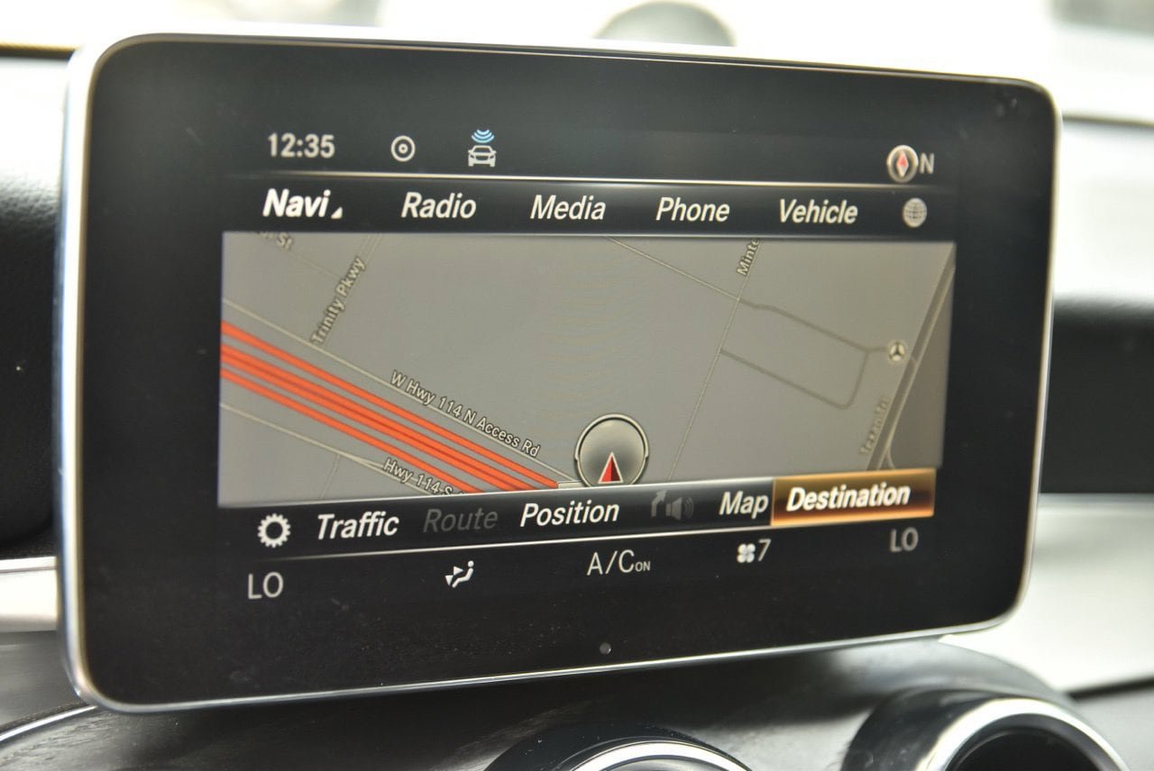 Used 2019 Mercedes-Benz GLC 300 image 27