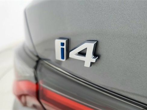 Used 2023 BMW i4 eDrive35 w/ Premium Package image 17