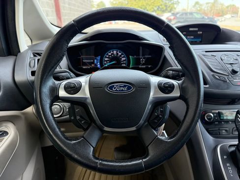 Used 2015 Ford C-MAX SE image 24