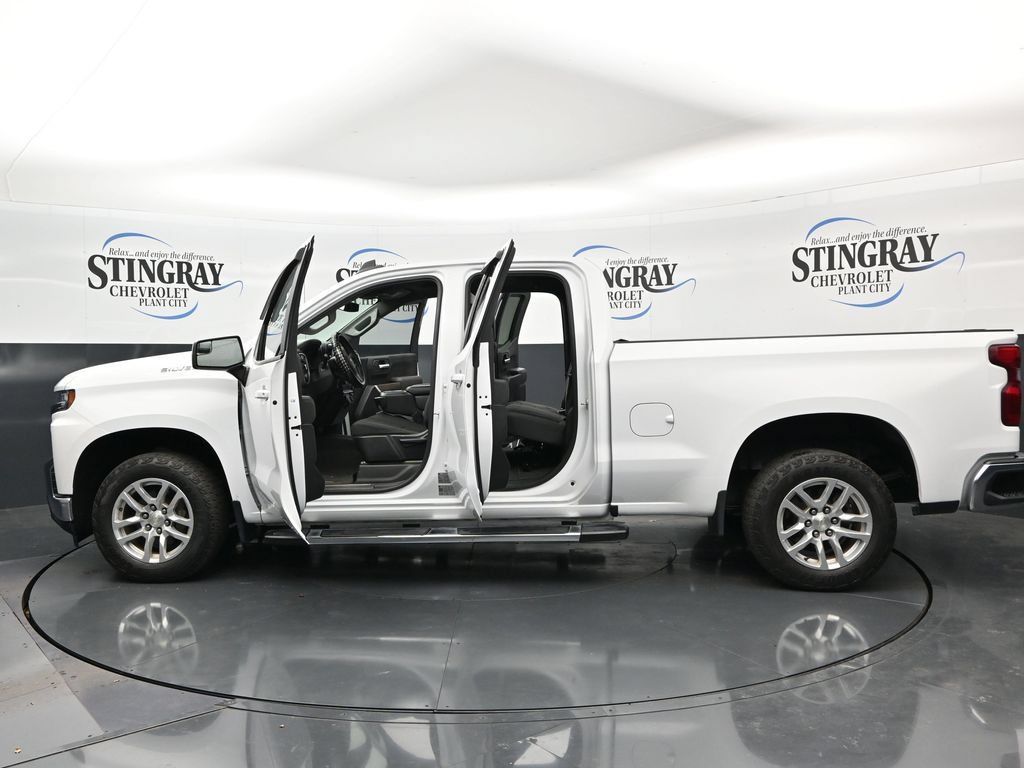 Used 2020 Chevrolet Silverado 1500 LT w/ LT Value Package RWD image 37