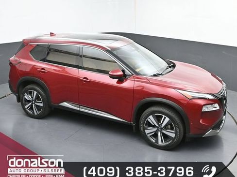 Used 2021 Nissan Rogue Platinum FWD image 18