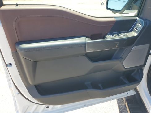 Used 2023 Ford F150 Lariat w/ Equipment Group 502A High AWD/4WD image 10