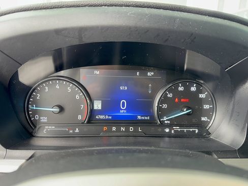 Certified 2022 Ford Explorer XLT w/ Equipment Group 202A RWD image 17