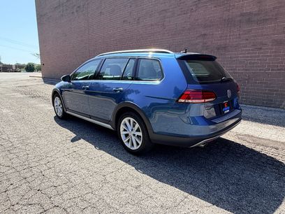 Used 2019 Volkswagen Golf Alltrack SE