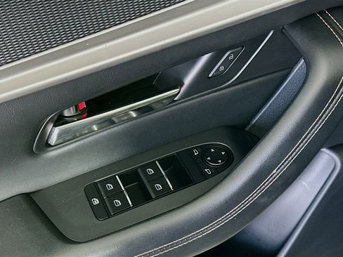 Used 2025 MAZDA CX-90 3.3 Turbo w/ Premium Sport Pkg image 15