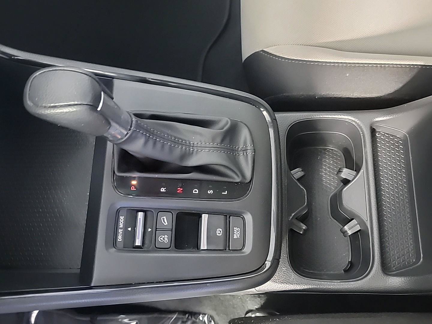 Certified 2025 Honda CR-V EX image 33