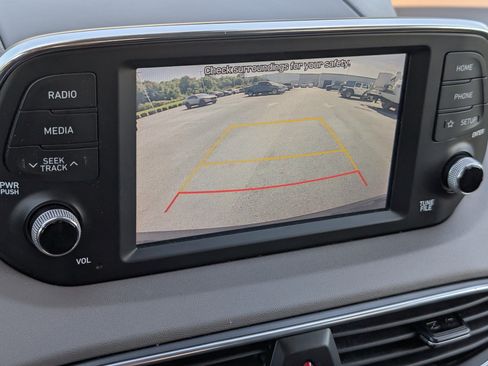 Used 2020 Hyundai Santa Fe SE AWD/4WD image 20