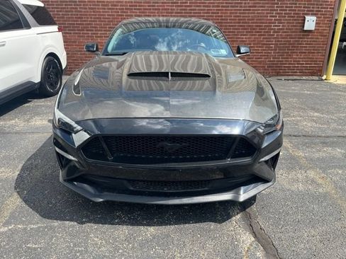 Used 2019 Ford Mustang GT Premium w/ Black Accent Package RWD image 2