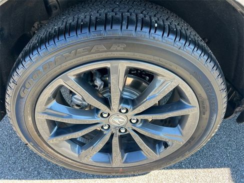 Used 2025 Acura RDX A-Spec image 17