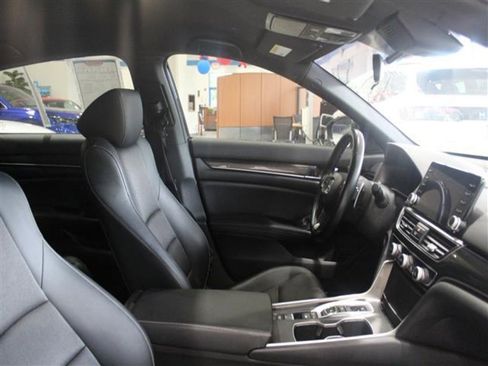 Certified 2022 Honda Accord Sport image 23