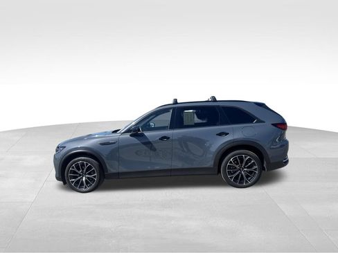 Certified 2025 MAZDA CX-70 Plug-In Hybrid w/ Premium Plus AWD/4WD image 4