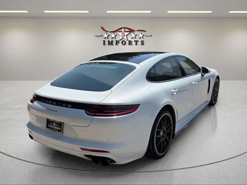 Used 2018 Porsche Panamera 4 AWD/4WD image 5