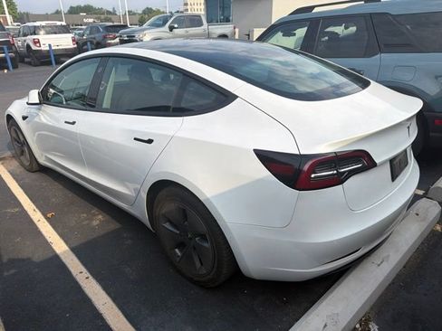 Used 2021 Tesla Model 3 Long Range AWD/4WD image 4