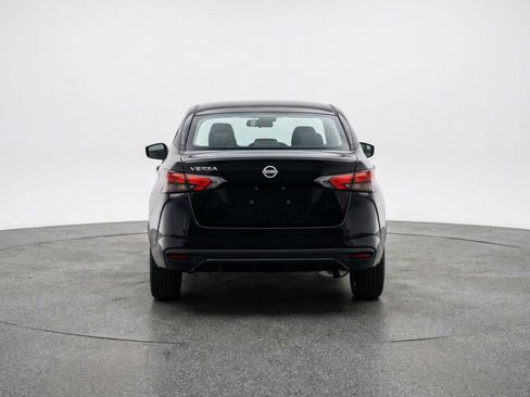 Used 2025 Nissan Versa SV image 7