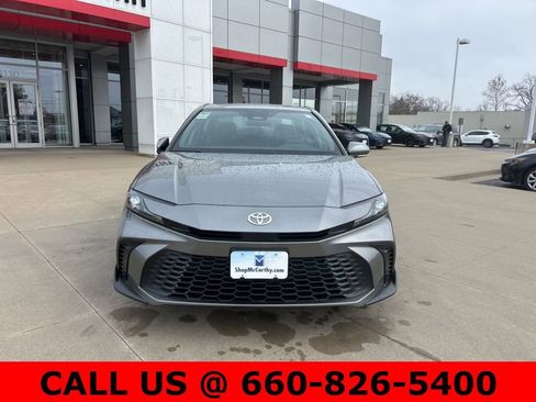 New 2026 Toyota Camry SE image 2