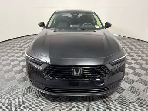 Used 2023 Honda Accord LX image 9