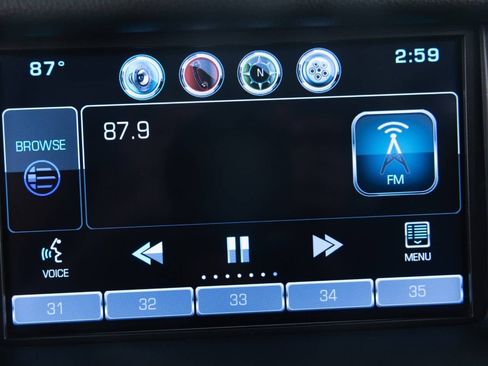 Used 2015 Chevrolet Suburban LT w/ Luxury Package image 40