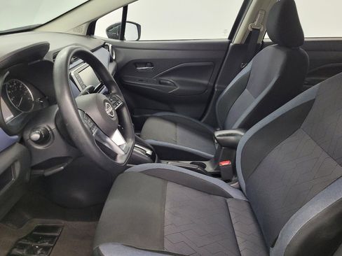 Used 2024 Nissan Versa SV FWD image 17