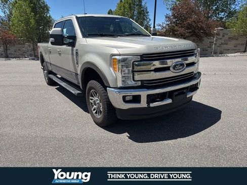 Used 2017 Ford F350 Lariat w/ Lariat Value Package AWD/4WD image 14