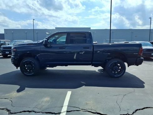 New 2026 RAM 2500 Big Horn AWD/4WD image 3