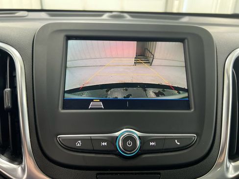 Used 2021 Chevrolet Equinox LT FWD image 15