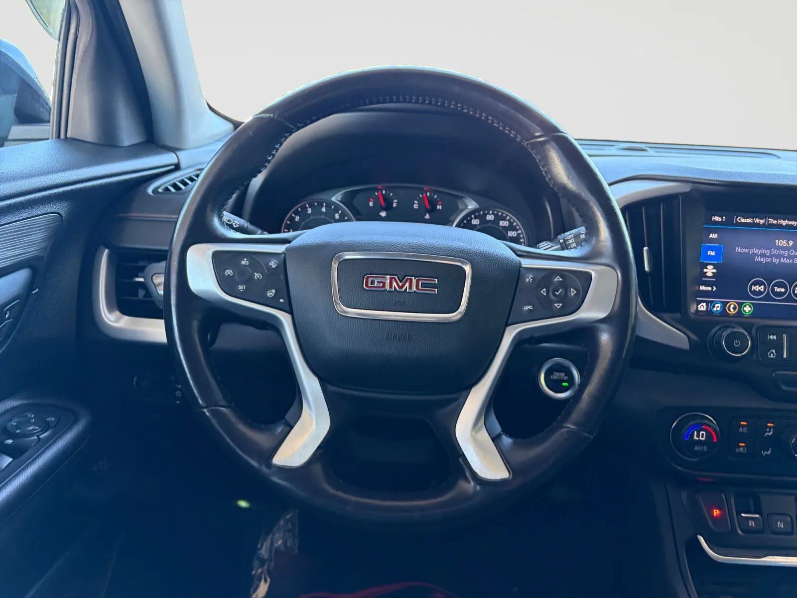 Used 2021 GMC Terrain SLT w/ Elevation Edition AWD/4WD image 29