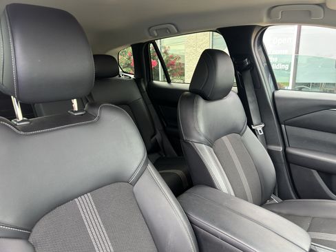 Used 2025 MAZDA CX-50 AWD 2.5 S w/ Preferred Package image 13