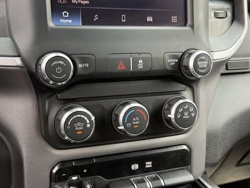 Used 2024 RAM 3500 Big Horn w/ Bed Utility Group AWD/4WD image 19