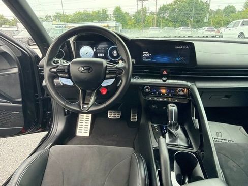 Used 2024 Hyundai Elantra N FWD image 17