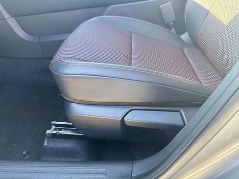 Used 2025 Nissan Kicks SR w/ SR Premium Package image 24