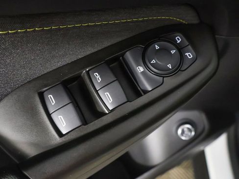 Used 2024 Chevrolet TrailBlazer ACTIV w/ Convenience Package image 36