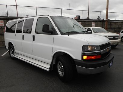 Used 2017 Chevrolet Express 3500 LT w/ LT Preferred Equipment Group