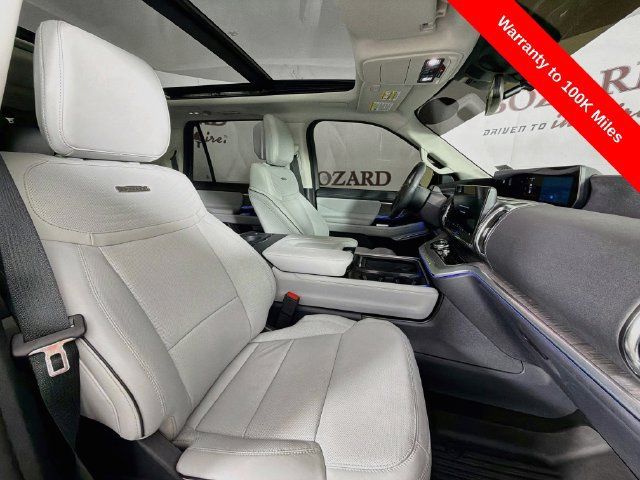 Certified 2026 Ford Expedition Max Platinum w/ Platinum Ultimate Package AWD/4WD image 38