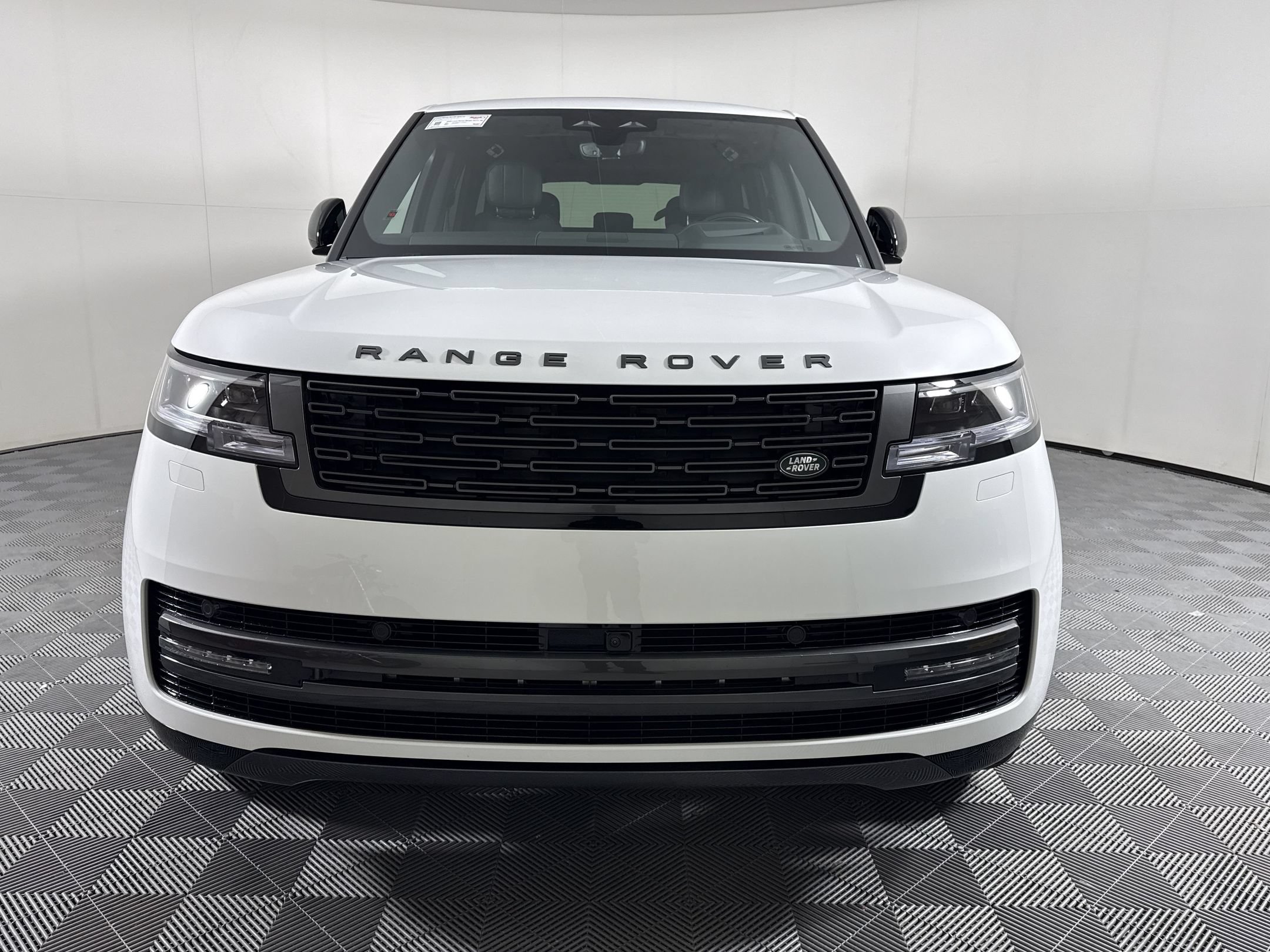 New 2026 Land Rover Range Rover SE AWD/4WD image 6