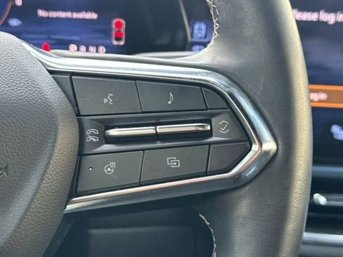 Certified 2024 Chevrolet Equinox EV LT image 35