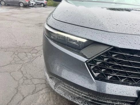 Used 2024 Honda Accord EX image 9